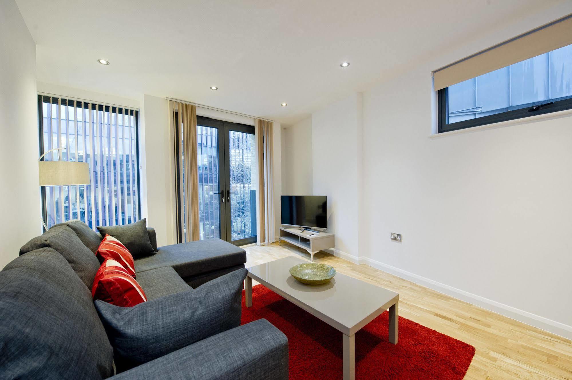 Tooley Street Apartments By Viridian Apartments Londres Extérieur photo